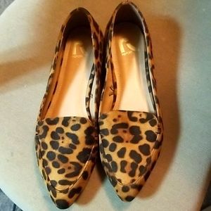 Report shoes